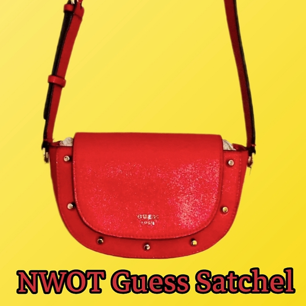 Cute Red Guess Crossbody